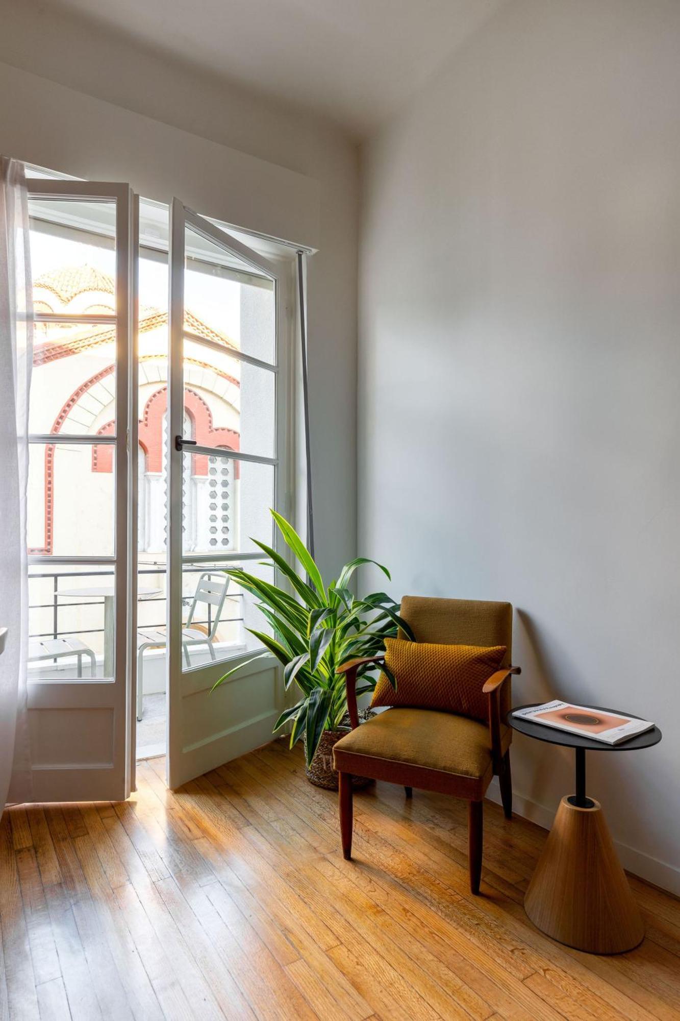 شقة The Met By Zoia Living أثينا المظهر الخارجي الصورة